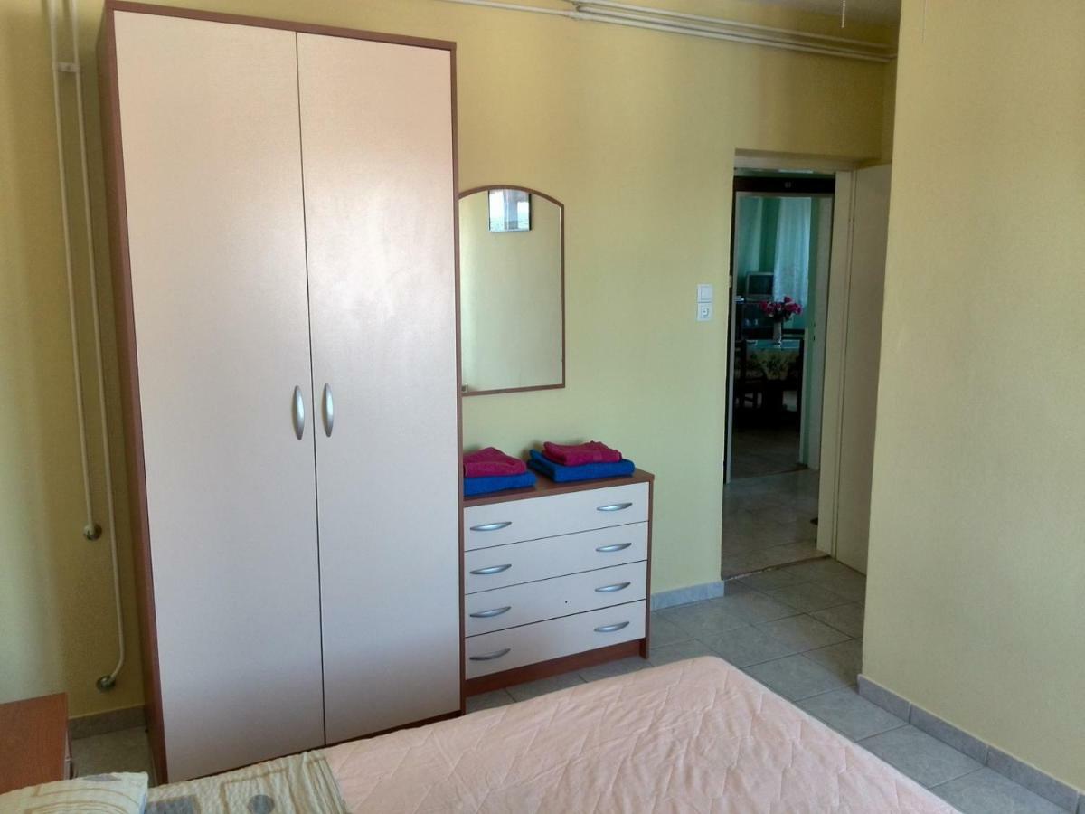 Kampor Apartments Bagian luar foto