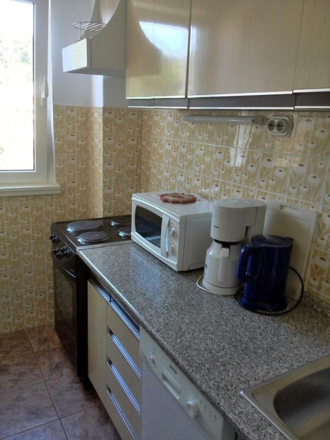 Kampor Apartments Bagian luar foto